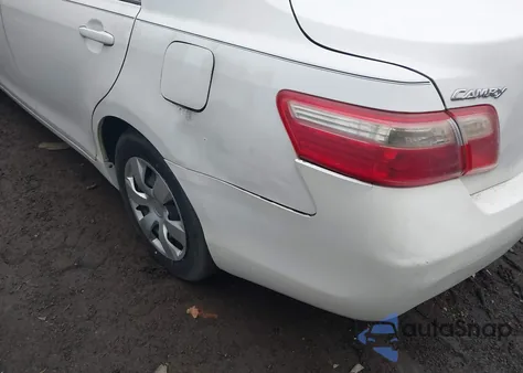 2009 Toyota Camry Le z USA, uszkodzony, nr VIN 4T1BE46K99U811517